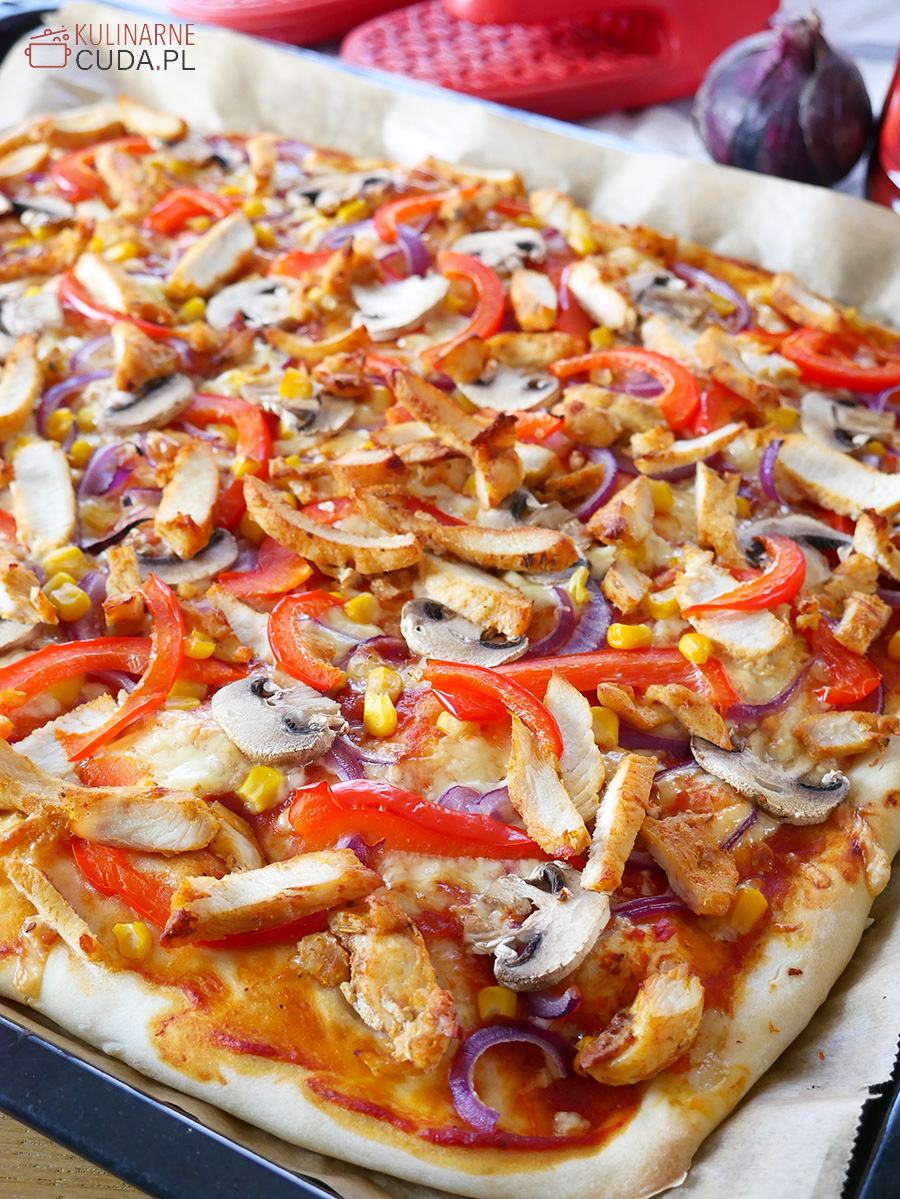 pizza domowa z kurczakiem