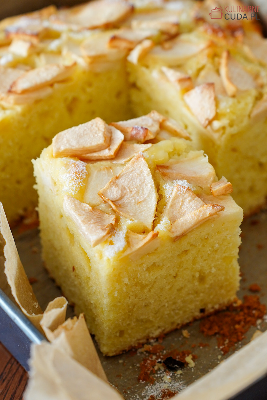 Ciasto z jabłkami łyżką mieszane
