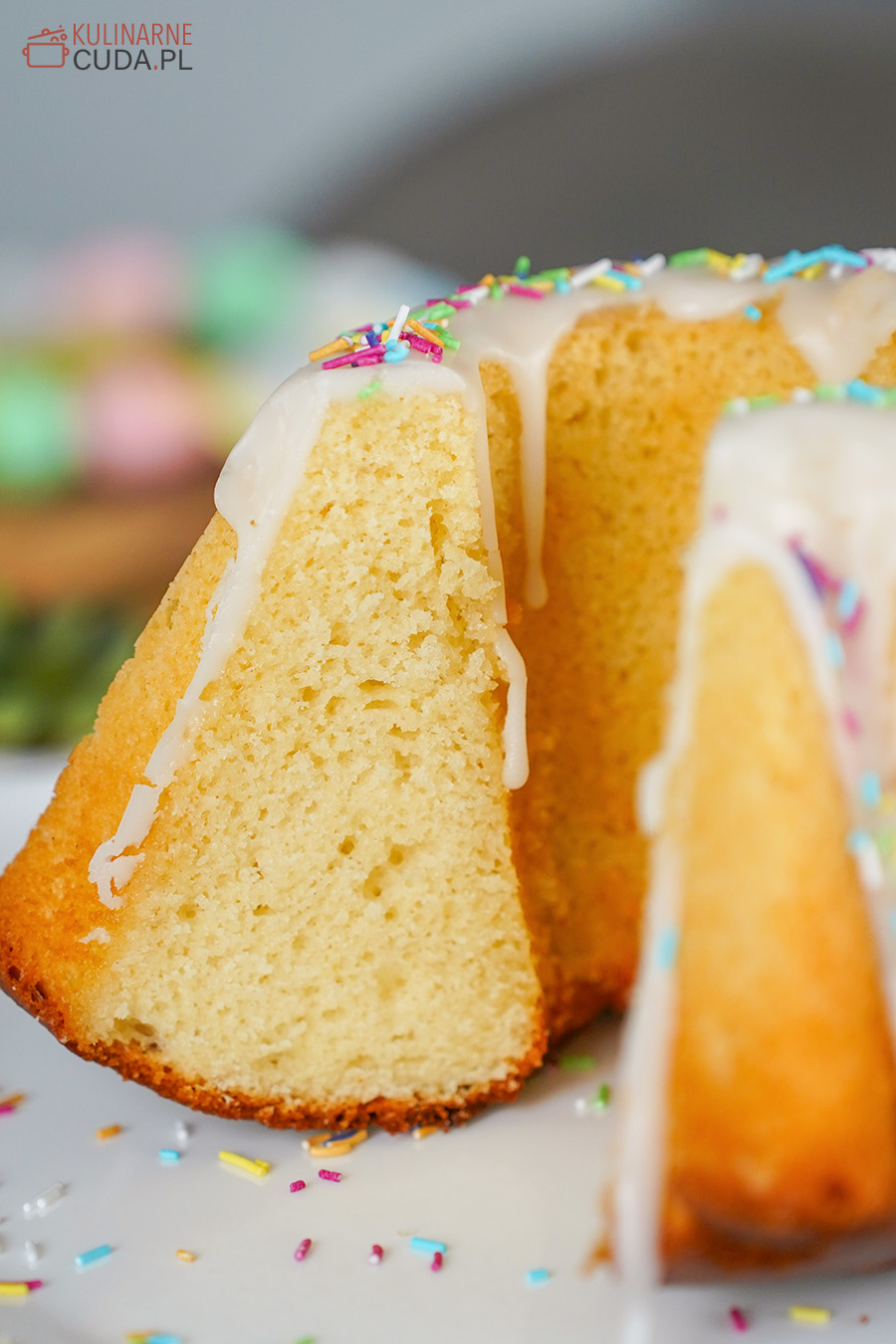 Wielkanocna babka jogurtowa